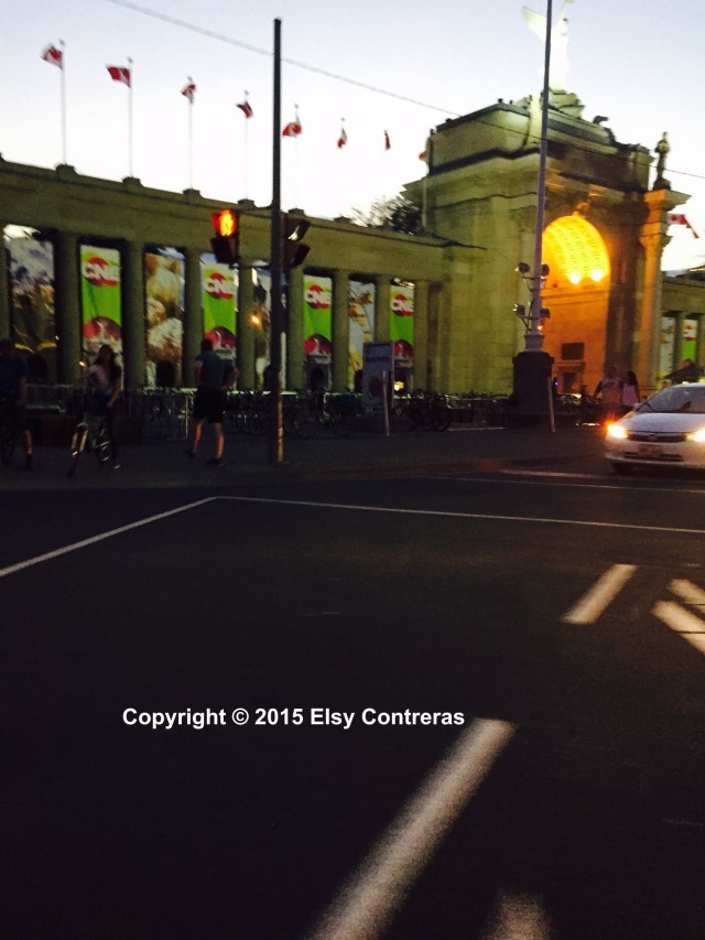 hearkening-to-brandenburg-gate