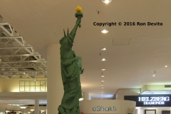 lady-liberty-left