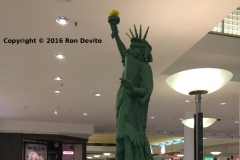 lady-liberty-right